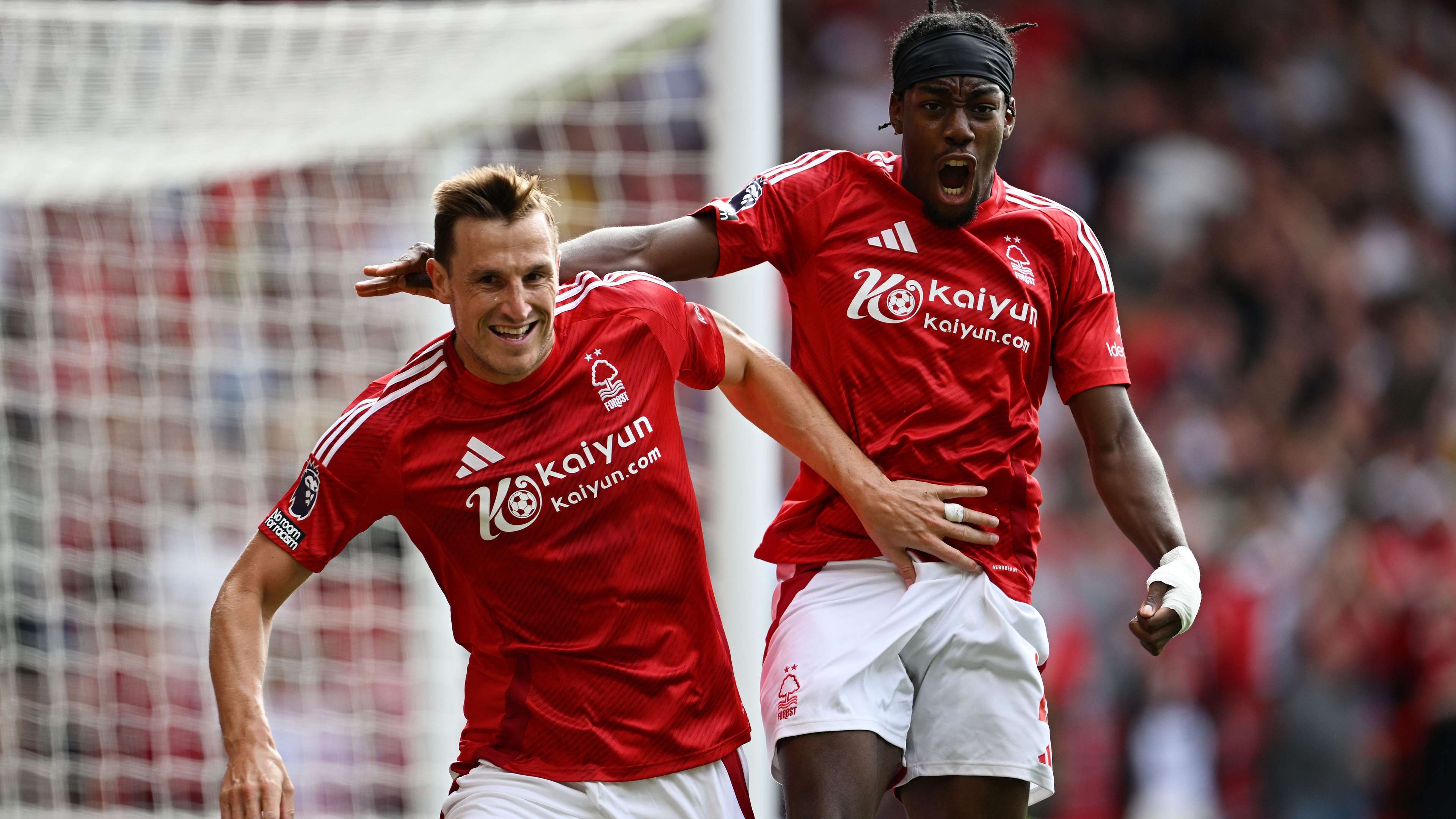 他们之间默 他们之间默